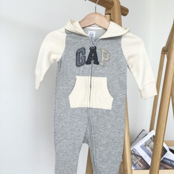 GAP Pajamas ชุดนอนลายปัก GAP