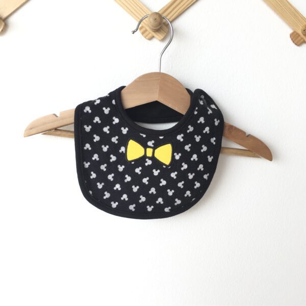 Bumkins baby mickey mouse ผ้ากันเปื้อนเด็กลายมิกกี้เมาส์