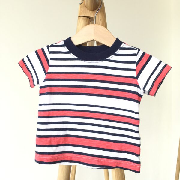 Striped Shirt เสื้อยืด สีลายขวาง