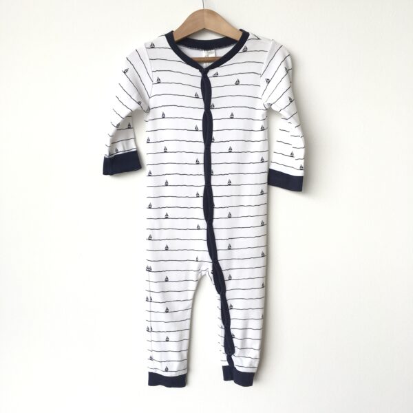 Boat Pajamas ชุดนอนคอวีขายาว ลายเรือ