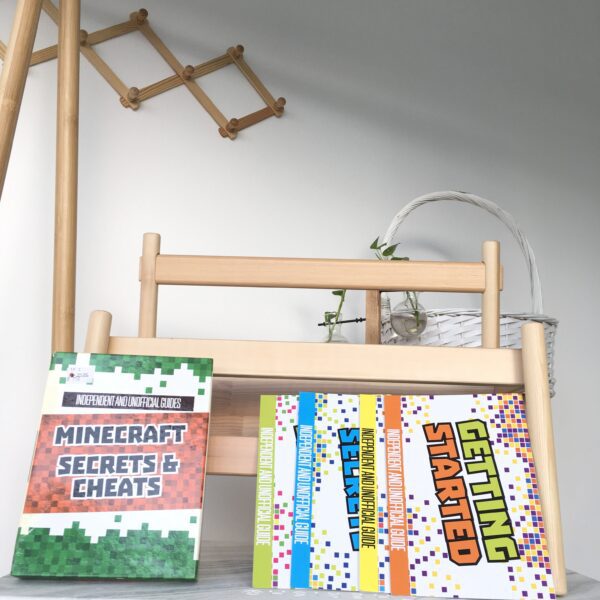 Minecraft secrets&cheats book set เซตหนังสือเกี่ยวกับMinecraft secrets&cheats