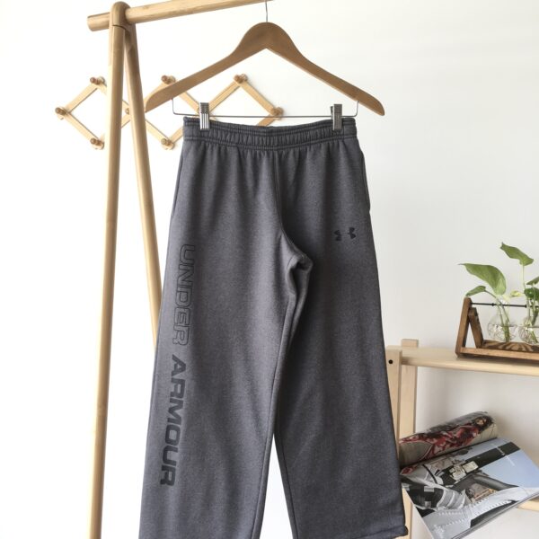 Warm pants กางเกงวอมสีเทา