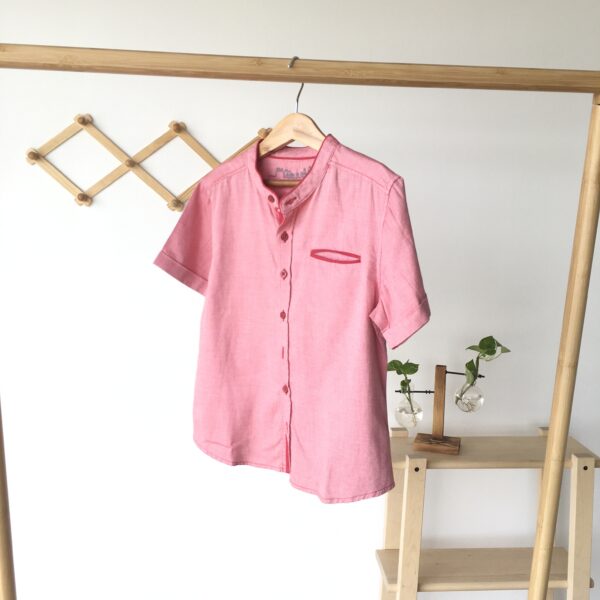 Red Shirt เสื้อเชิ้ตสีแดง