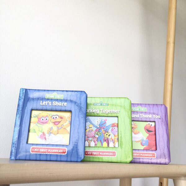 Let's share, Working together, Plase and thank you หนังสือ