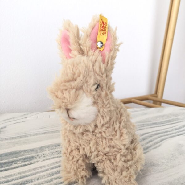 Flummi rabbit กระต่ายฟลัม