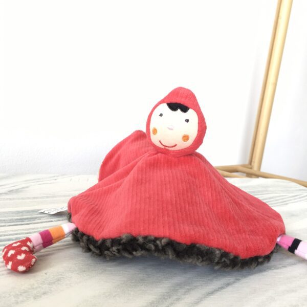 Musical RRH Wolf Doll ตุ๊กตาหมาป่ากางขา