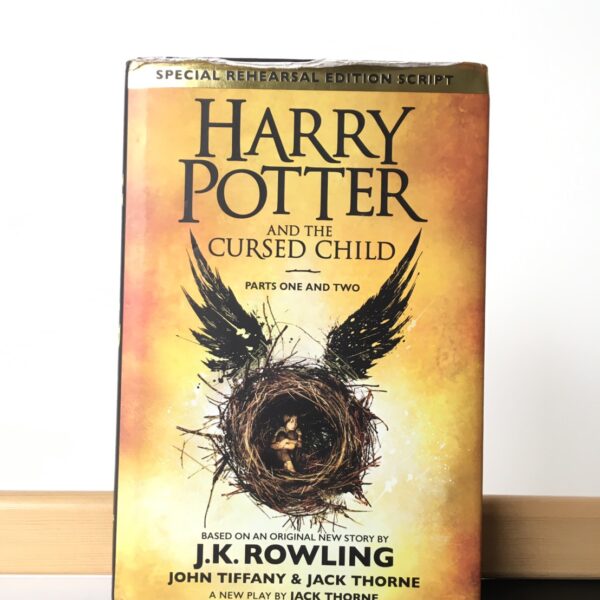 Harry Potter and the Cursed Child แฮร์รี่พอตเตอร์ กับเด็กต้องคำสาป