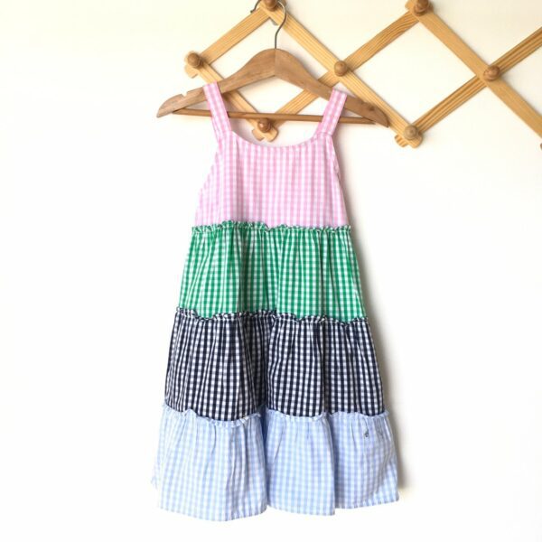 Gingham Sleeveless Dress เดรสแขนกุดลายตาราง