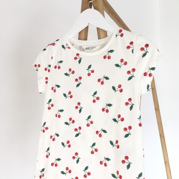 Cherry T-shirt เสือยืดพิมพ์ลายเชอร์รี่