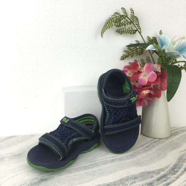 Toddler Sandals รองเท้าแตะรัดส้นเด็ก