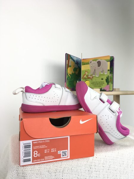 Nike pico 5 pink รองเท้าลำลองเด็ก
